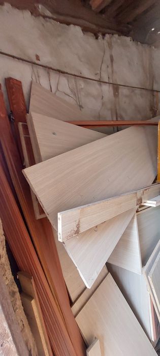 Шифонер Б/у разобрал и ледит в кладовке