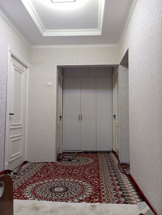 Продаётся 3 комнатная квартира в сартепо 5 микрорайоне.