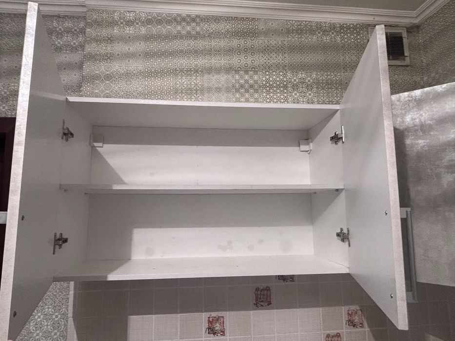 Продается кухонный гарнитур