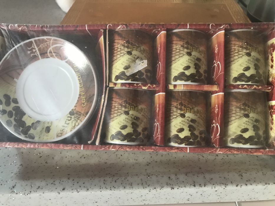 Чаши за кафе не употребявани