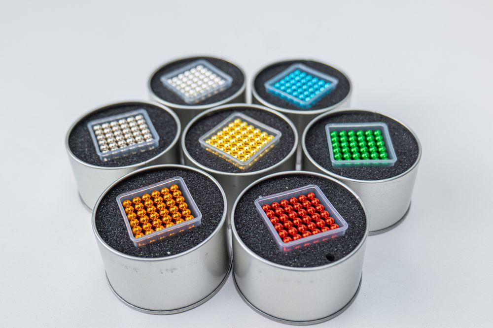 Neo cube bile magnetice