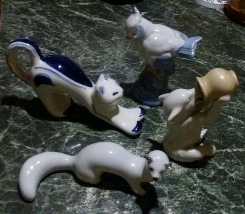 Фарфоровые фигурки
