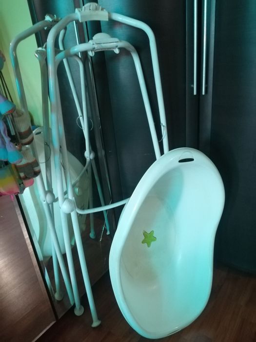 Ванночка детская с ножками