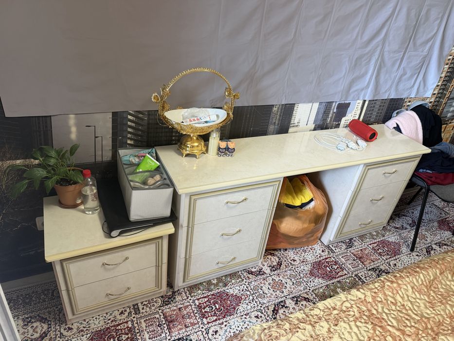 Спальный гарнитур