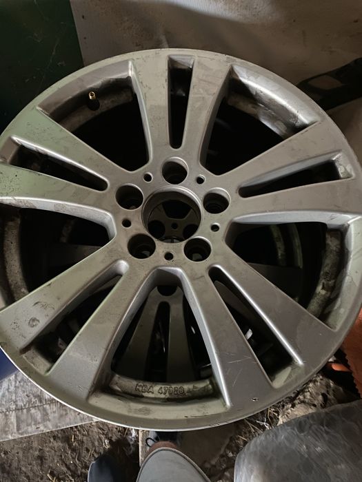 17 цола джанти,свалени от Мерцедес ГЛК , в много добро състояние