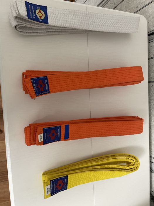 Кимано и набор для киокушенкай каратэ