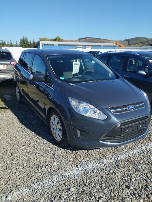 ford c max 7 locuri