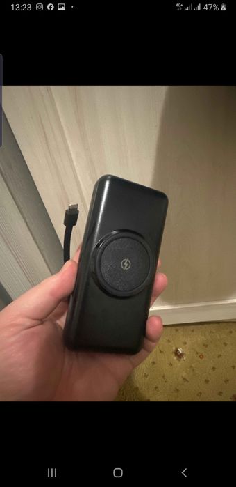 Power bank 30000 mah sotiladi!