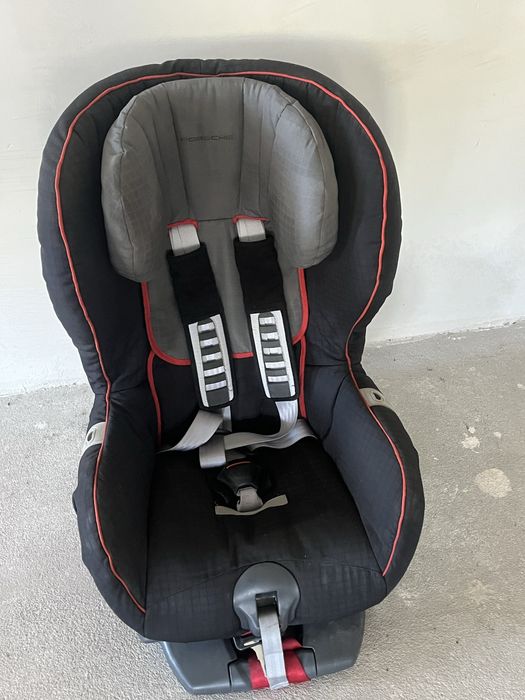 Scaun auto Porsche cu isofix