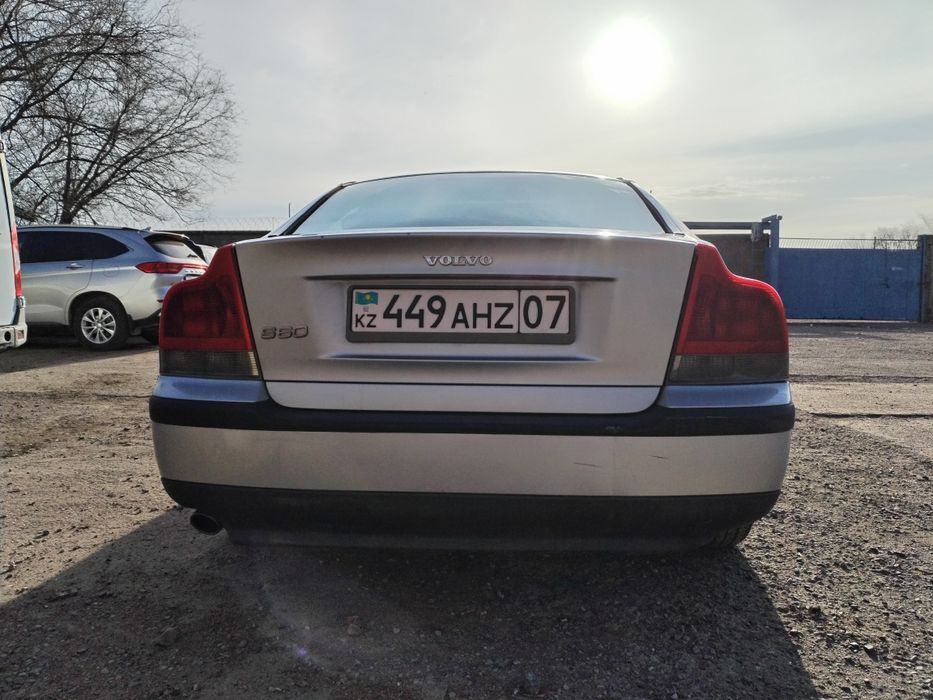 VOLVO S60 2.5 T.
