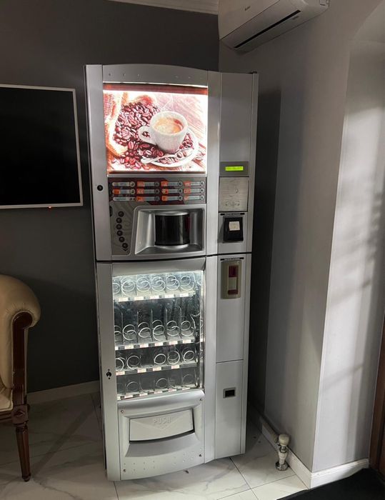 Продам кофе апарат Saeco