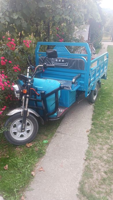 Tricicleta electrica noua