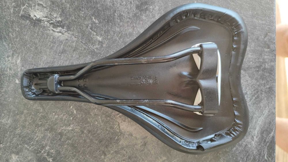 Sa SQlab Ergolux 610 M-D Active 2.1 – 16 cm