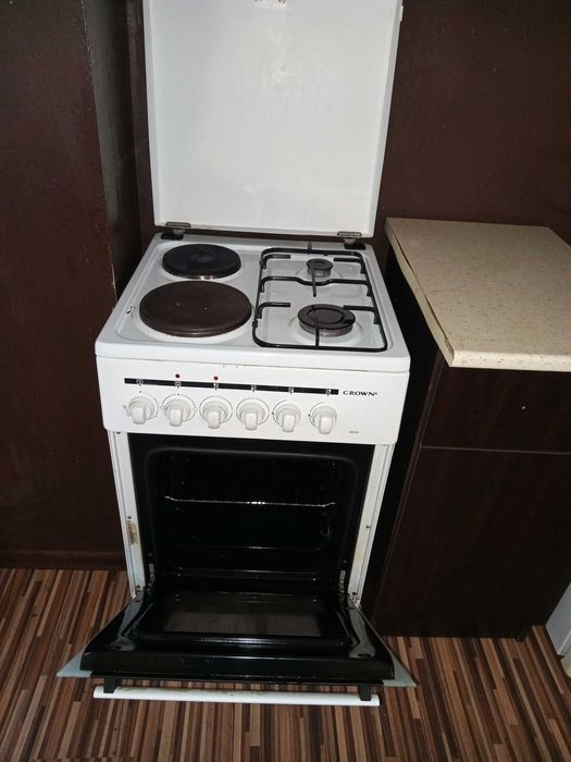 Готварска печка на ток и газ