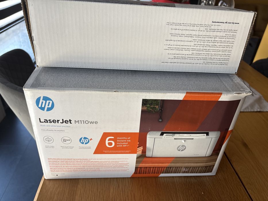 HP LaserJet M110wе почти НОВ