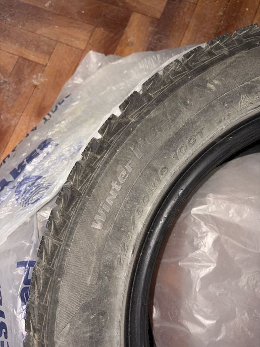 Покришка 18  225/60R18/100T