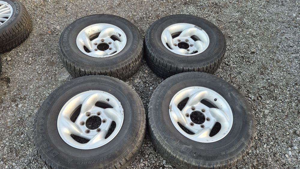 Оригинални джанти Хюндай Галопер 6/139.7 Hyndai Galoper,Mitsubishi Pag