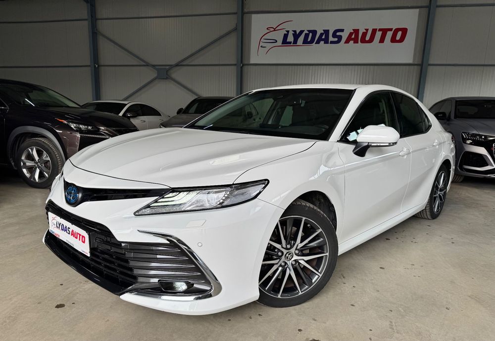 Toyota Camry Finantare / Hybrid / Garantie / prima inmatriculare 07.2024