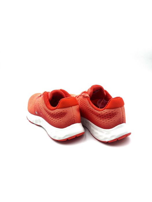 Кроссовки New Balance 520v8