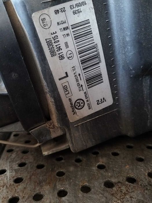 Far stanga vw polo 6r 890 93887 6r1 941015e