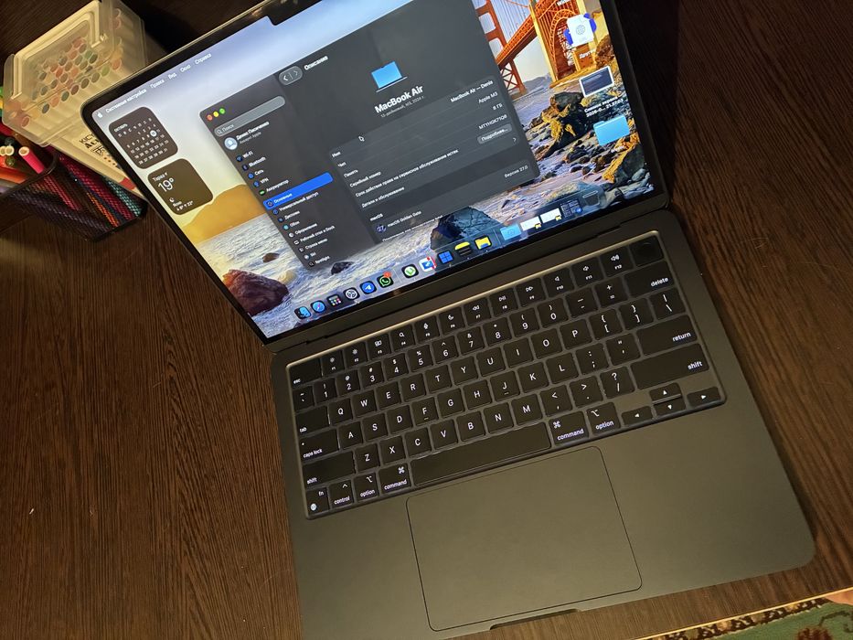 Macbook Air 13” M3 8/256GB