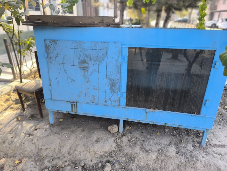 Срочно сотилади аквариум куп ишламаган холати алло .