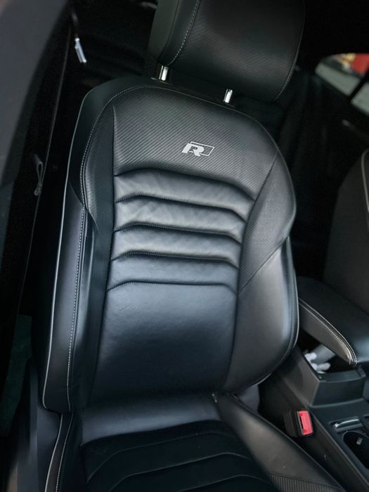 Wolkswagen Arteon 272cp 2.0TSI DSG, -Dotata foarte bine ,stare foarte bună.