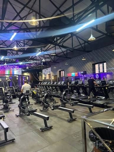 Simma fit abonement sotiladi 5 oylik half day 6:00 dan 15:00 gacha