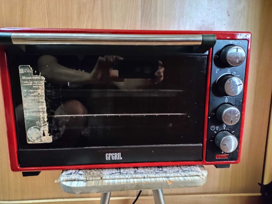 Электропечь (мини-печь) GFGRIL GFO-32BR .