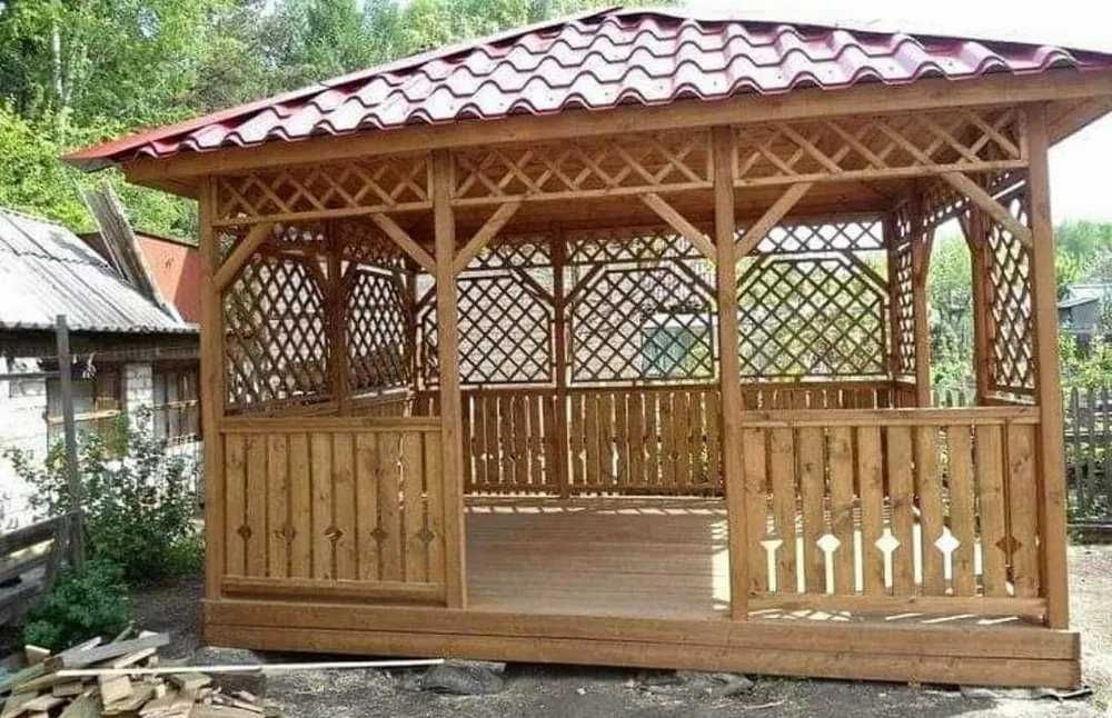 Terase, Foisoare, Cabana stil A-Frame si Case din structura de lemn