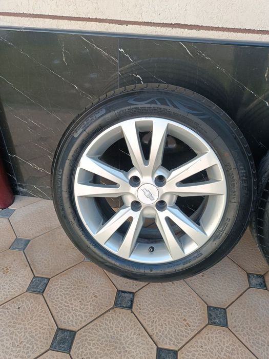 Kaptiva Diska Balon Sotiladi 195 55 R15 Holati yaxshi