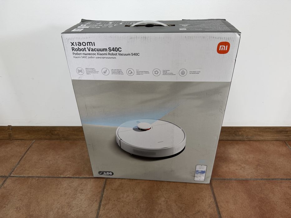 Aspirator Xiaomi Robot Vacuum  S40C, nou la cutie