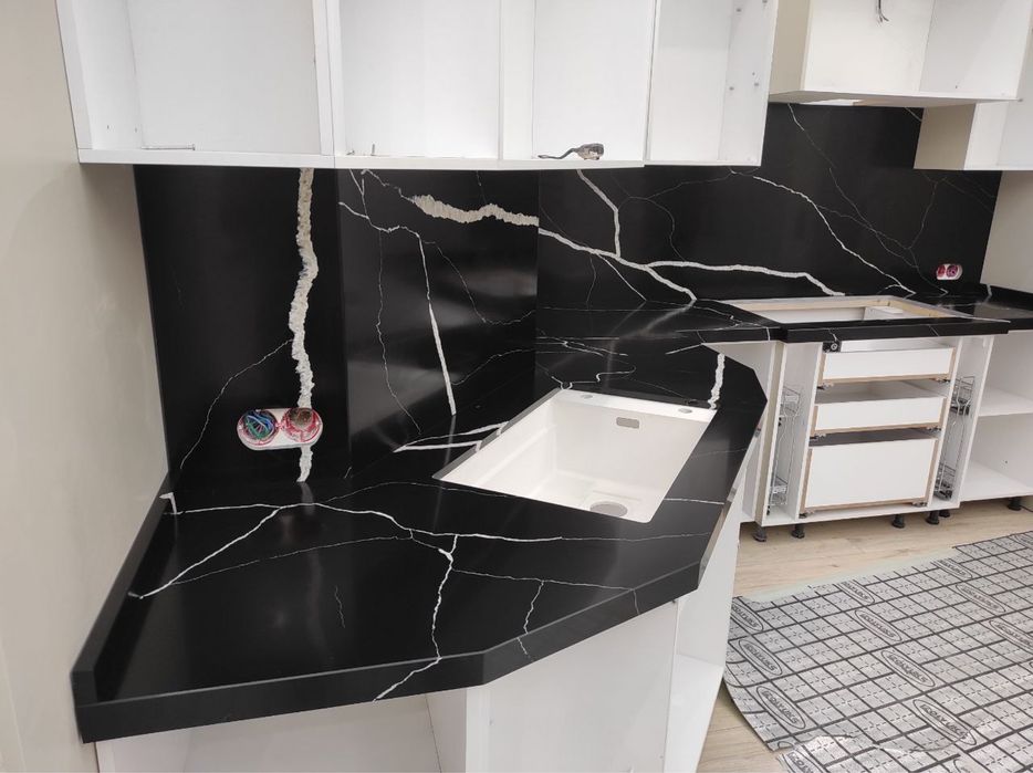 Лучшие мастера по обработке искуственного и натурального камня