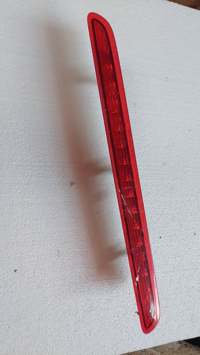 Stop haion portbagaj bmw e93 dezmembrez