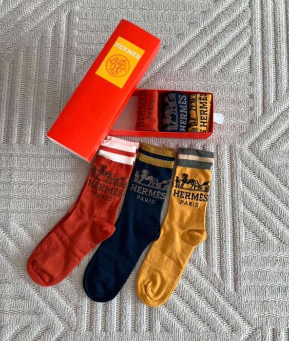 Ароматизирани чорапи в кутия.