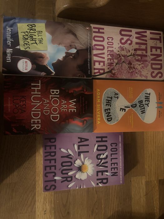 Книги на английски език