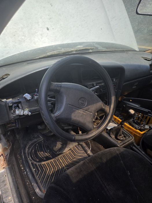 Nissan maxima 1989г
