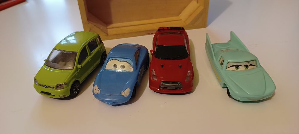 Mașinuțe copii Canada(17 buc)