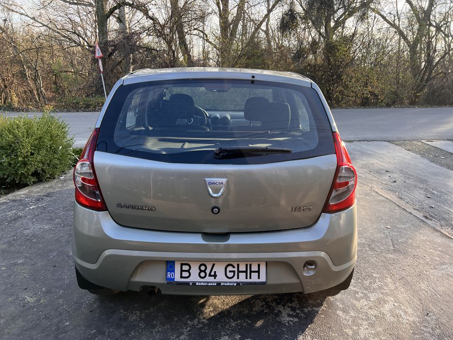 dacia sandero 1.6 mpi 90 cp