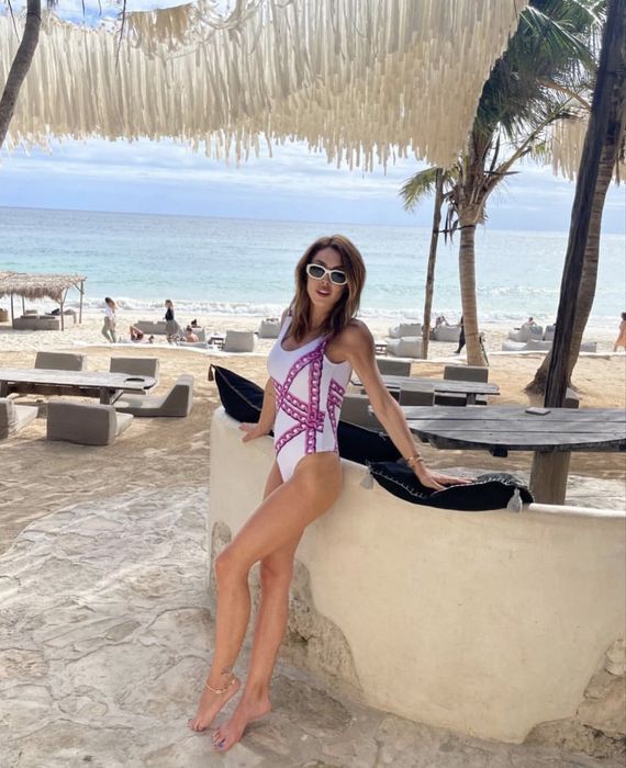 Цял бански костюм DANAE с апликация HM