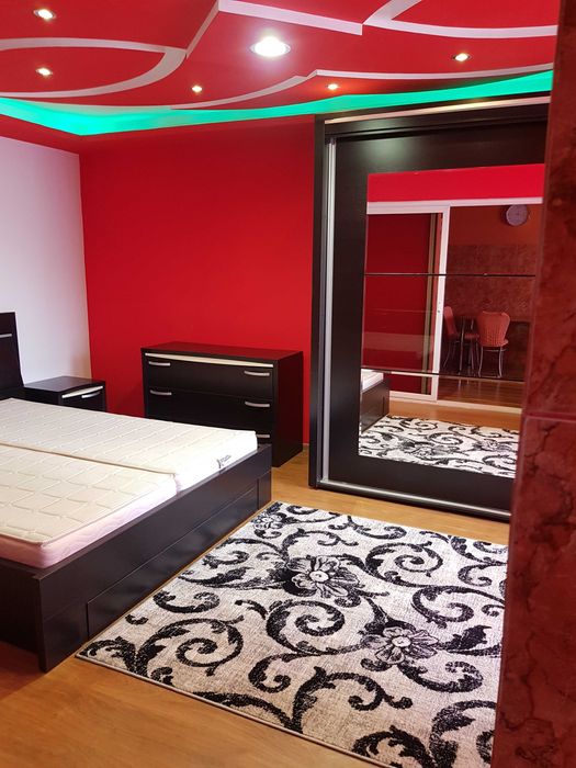 Apartament de inchiriat, doua camere cartier 1 decembrie 1918