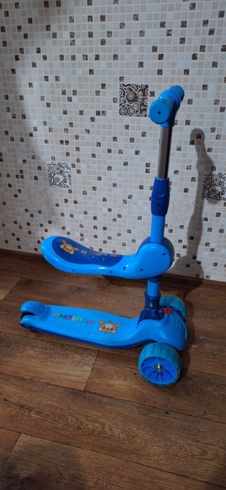 Продам детский самокат новый