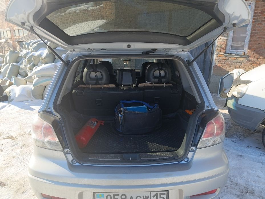 Продам Оутлендер