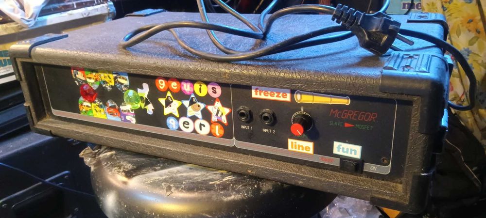 УСИЛВАТЕЛ 300W плюс МИКСЕР 8-12 канален С ЕФЕКТИ- крайно стъпало и смесител с вграден процесор ефекти, може да се добавят ТОНКОЛОНИ