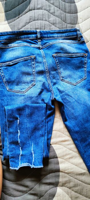 Различни модели дънки