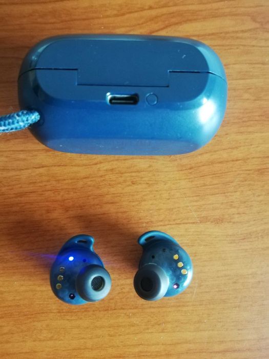 Безжични слушалки JBL Reflect Flow Pro
