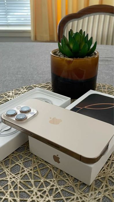 Iphone 16 pro max 256gb Gold Desert