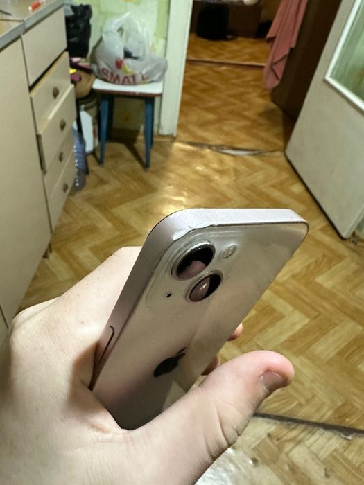 Айфон 13 128/4 89