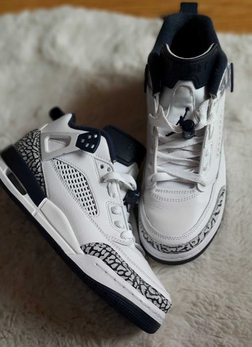 Jordani albi Spizike Low Bg