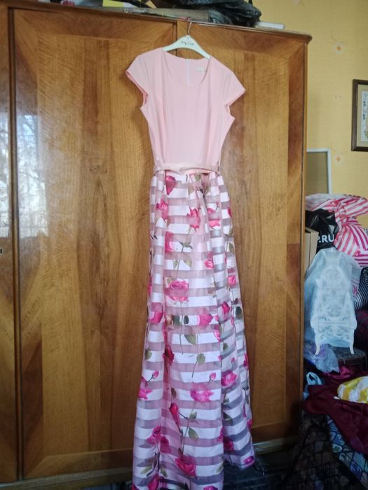 Продам длинное платье